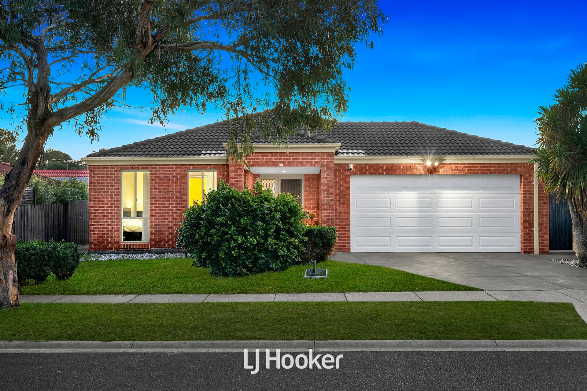 11 Elpara Way, Hampton Park, Hampton Park - Image 1