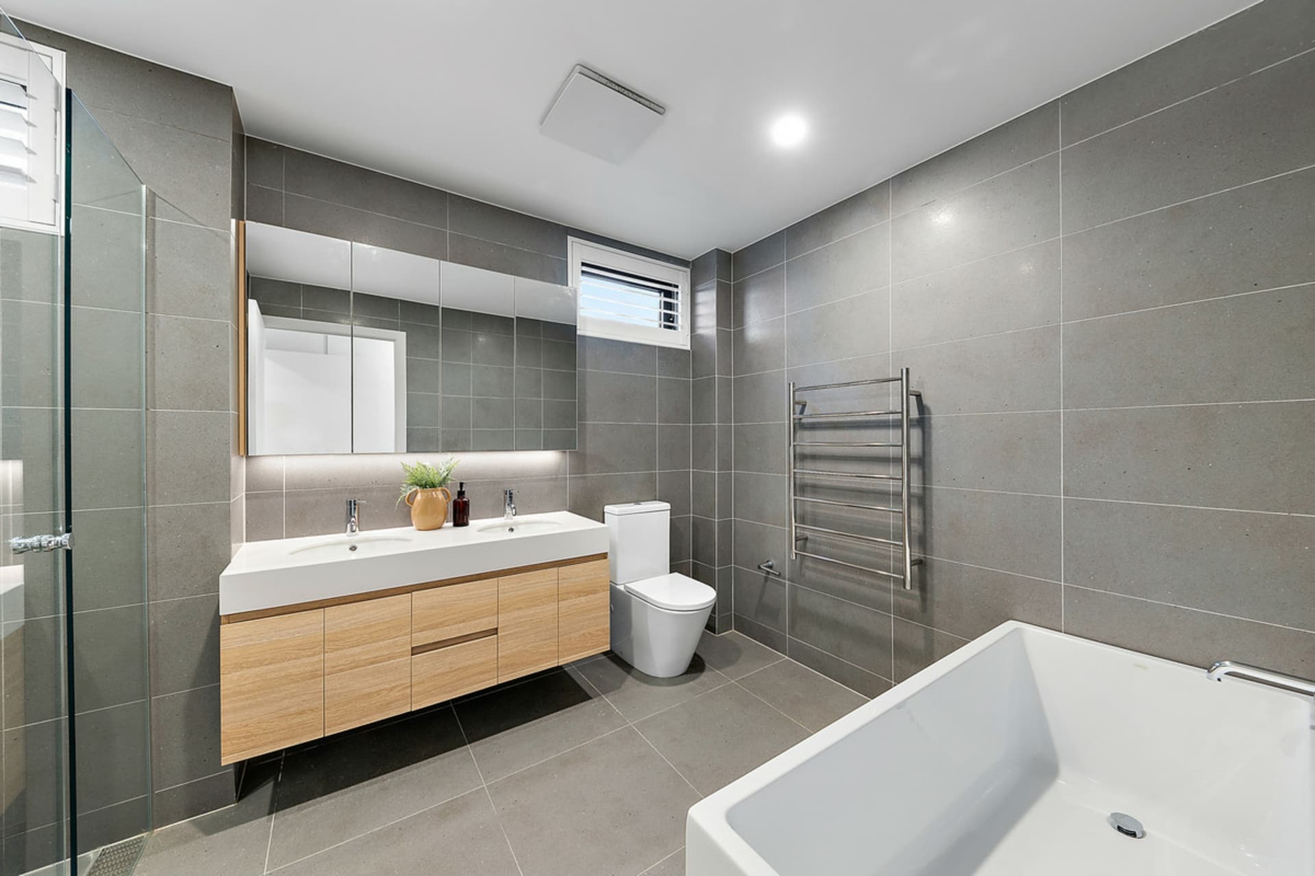 1/22 Canberra Avenue, Forrest, Forrest - Thumbnail 8