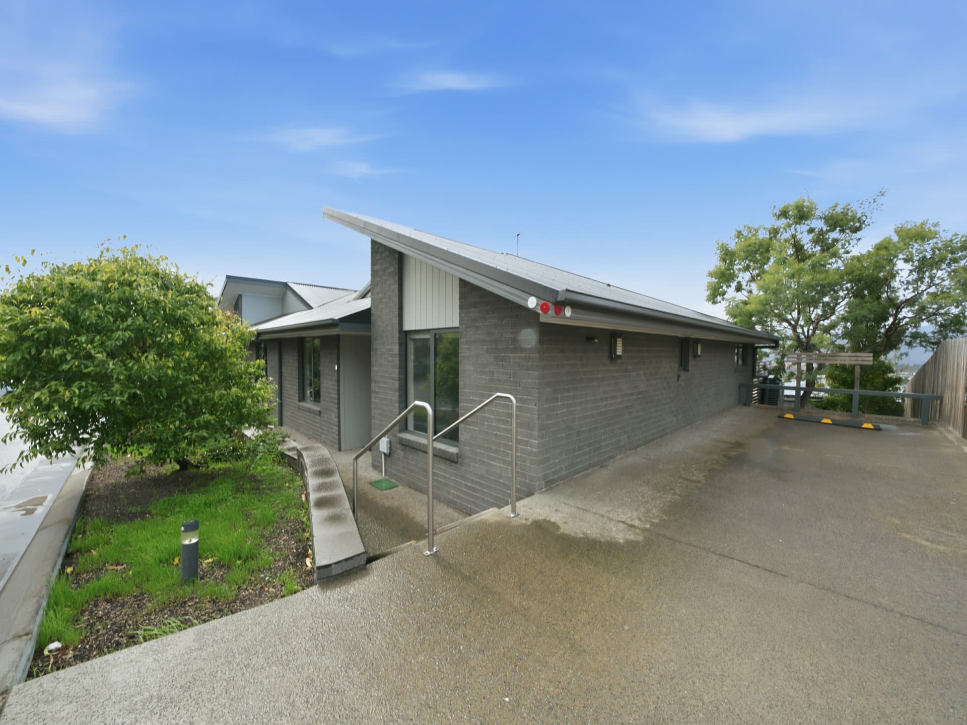 Unit 3/18  Carnegie Street, Claremont, Claremont - Thumbnail 2