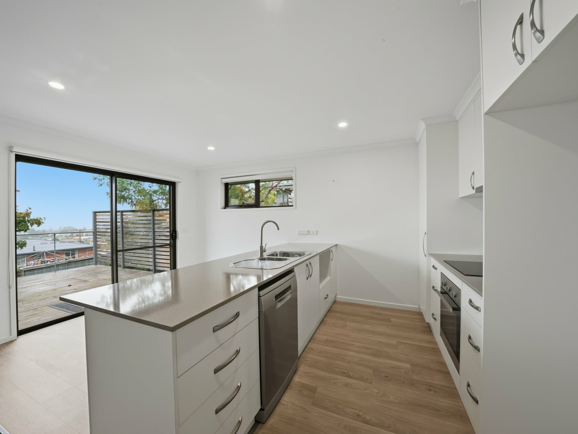 Unit 3/18  Carnegie Street, Claremont, Claremont - Thumbnail 6