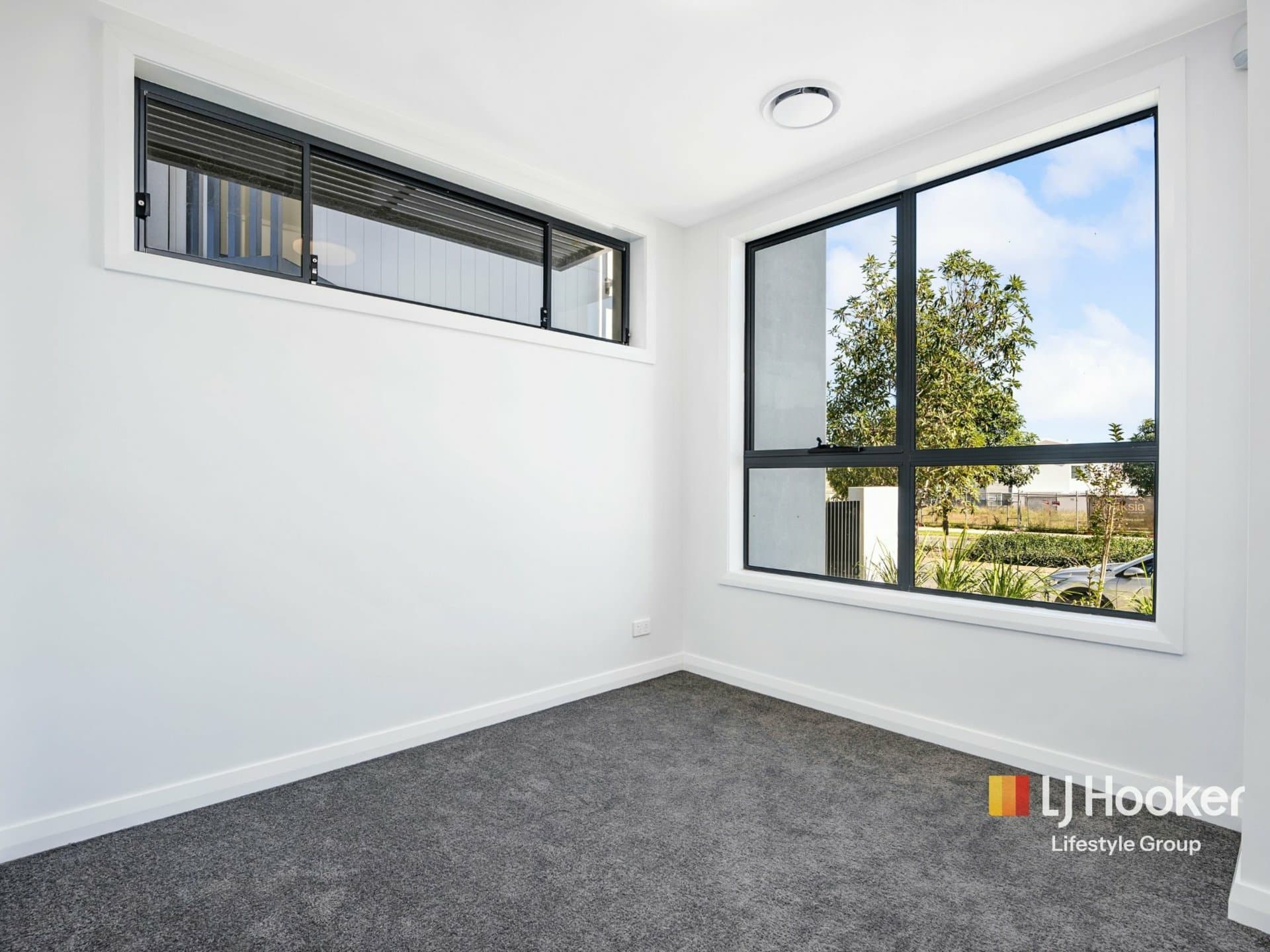 90 Dransfield Drive, Oran Park, Oran Park - Thumbnail 8