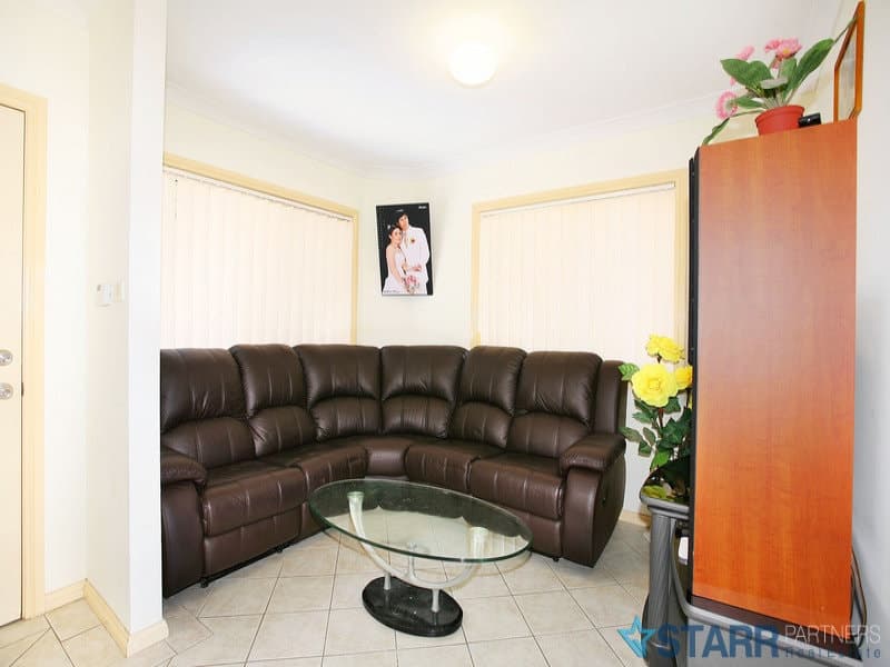 1/22 Johnstone Street, Guildford - Thumbnail 2