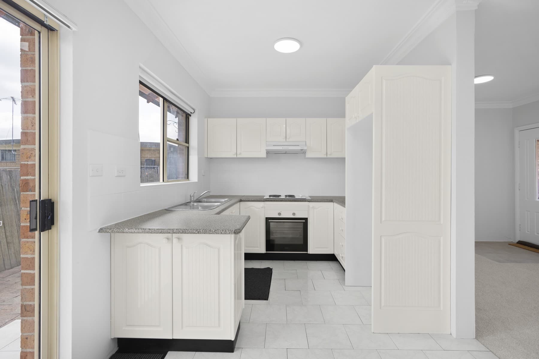 6/25-27 Holdsworth Street, Merrylands - Thumbnail 3