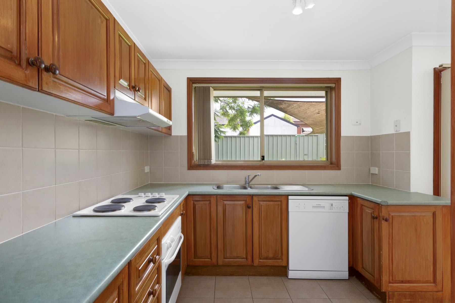 8/97-99 Chelmsford Road, South Wentworthville - Thumbnail 2