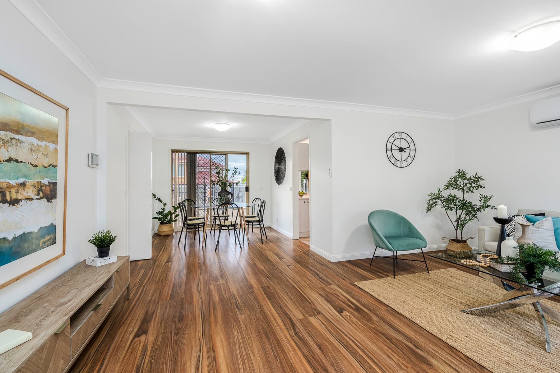 33 Glenbawn Place, Woodcroft - Thumbnail 2