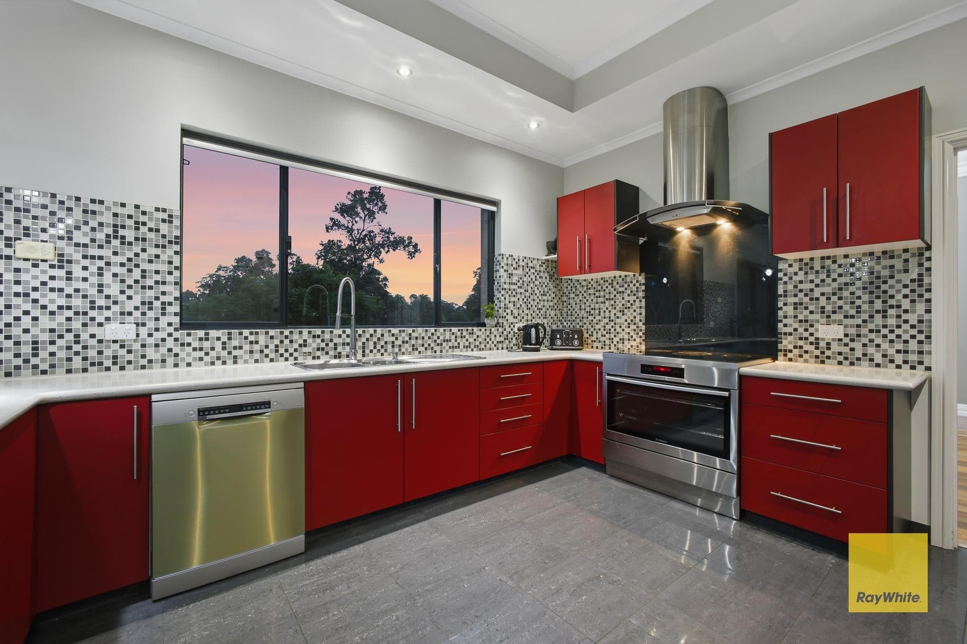 13 Cabarita Road, Kalamunda WA 6076, Kalamunda - Thumbnail 5