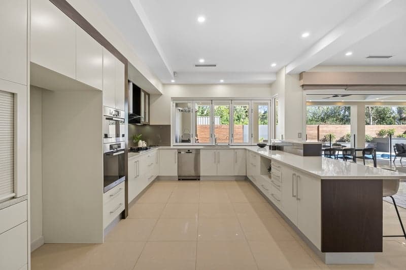 15 Clifton Court, Stonyfell - Thumbnail 2