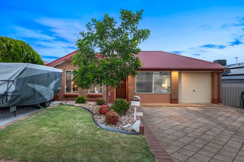 20 Beckham Rise, Craigmore - Thumbnail 2