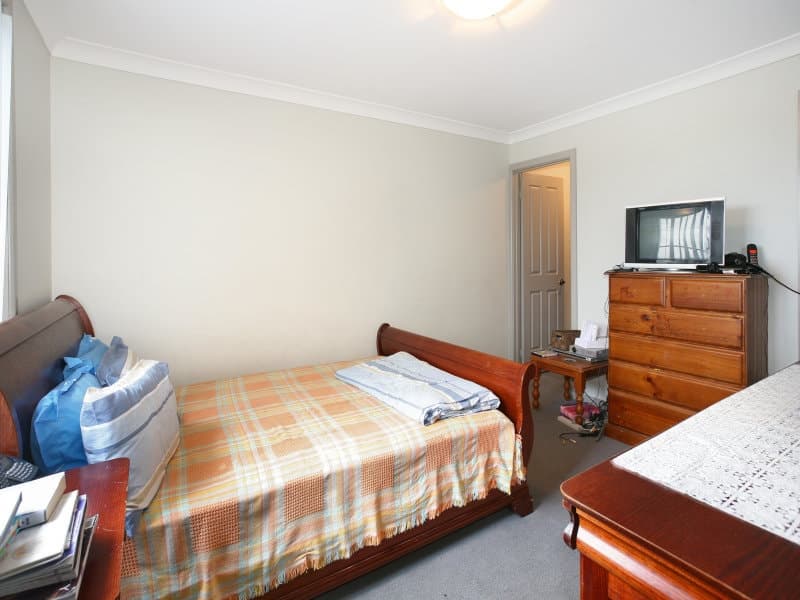 34 Lomond Street, Guildford West - Image 1