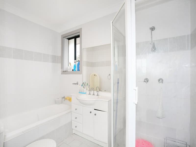 34 Lomond Street, Guildford West - Thumbnail 4
