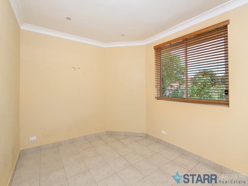 1 Lomond Street, Guildford - Thumbnail 4