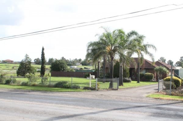 77 Hambledon Road, Schofields - Thumbnail 2