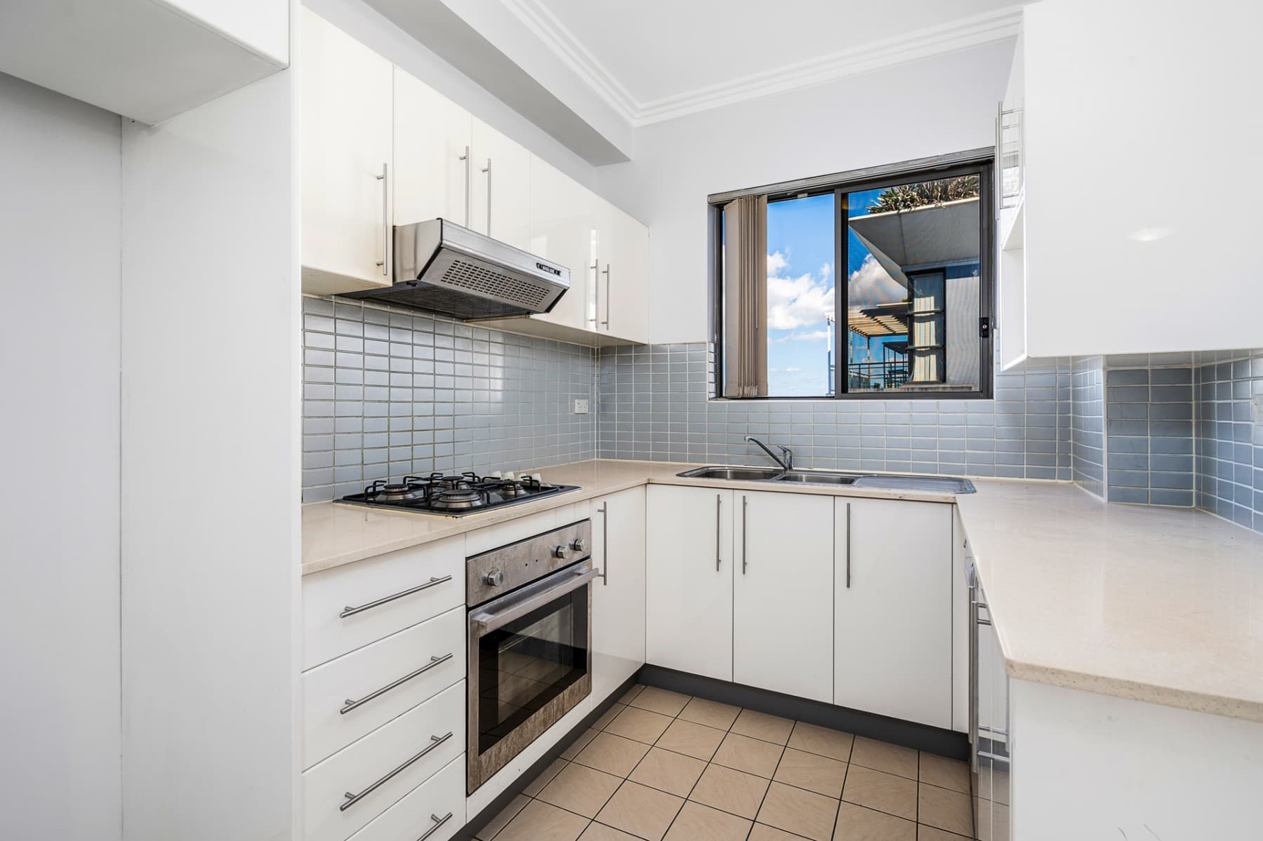 15/17-19 Third Avenue, Blacktown - Thumbnail 3
