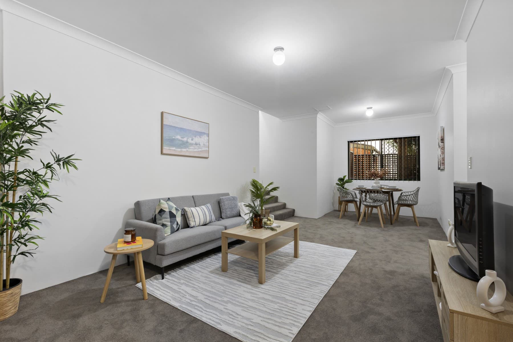 4/11-13 Fourth Avenue, Blacktown - Thumbnail 2