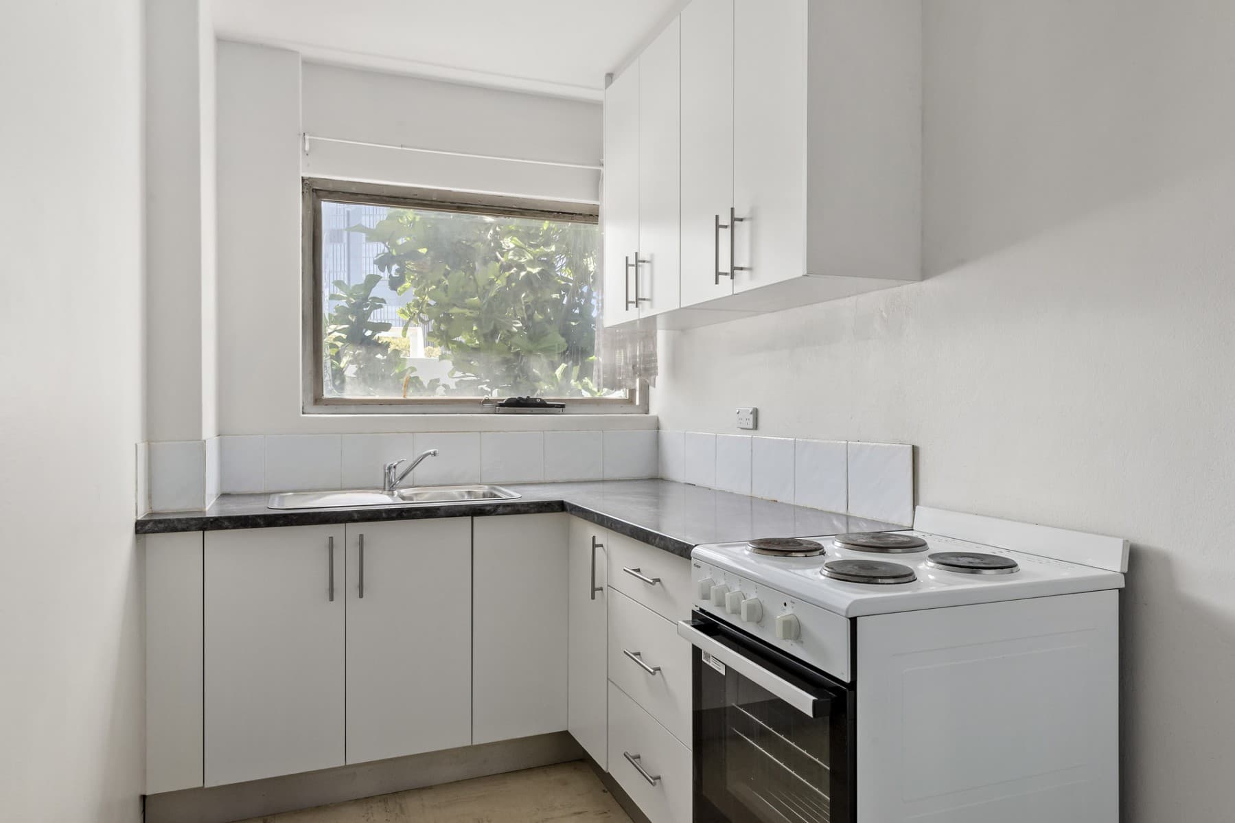 2C/15 Campbell Street, Parramatta - Thumbnail 3
