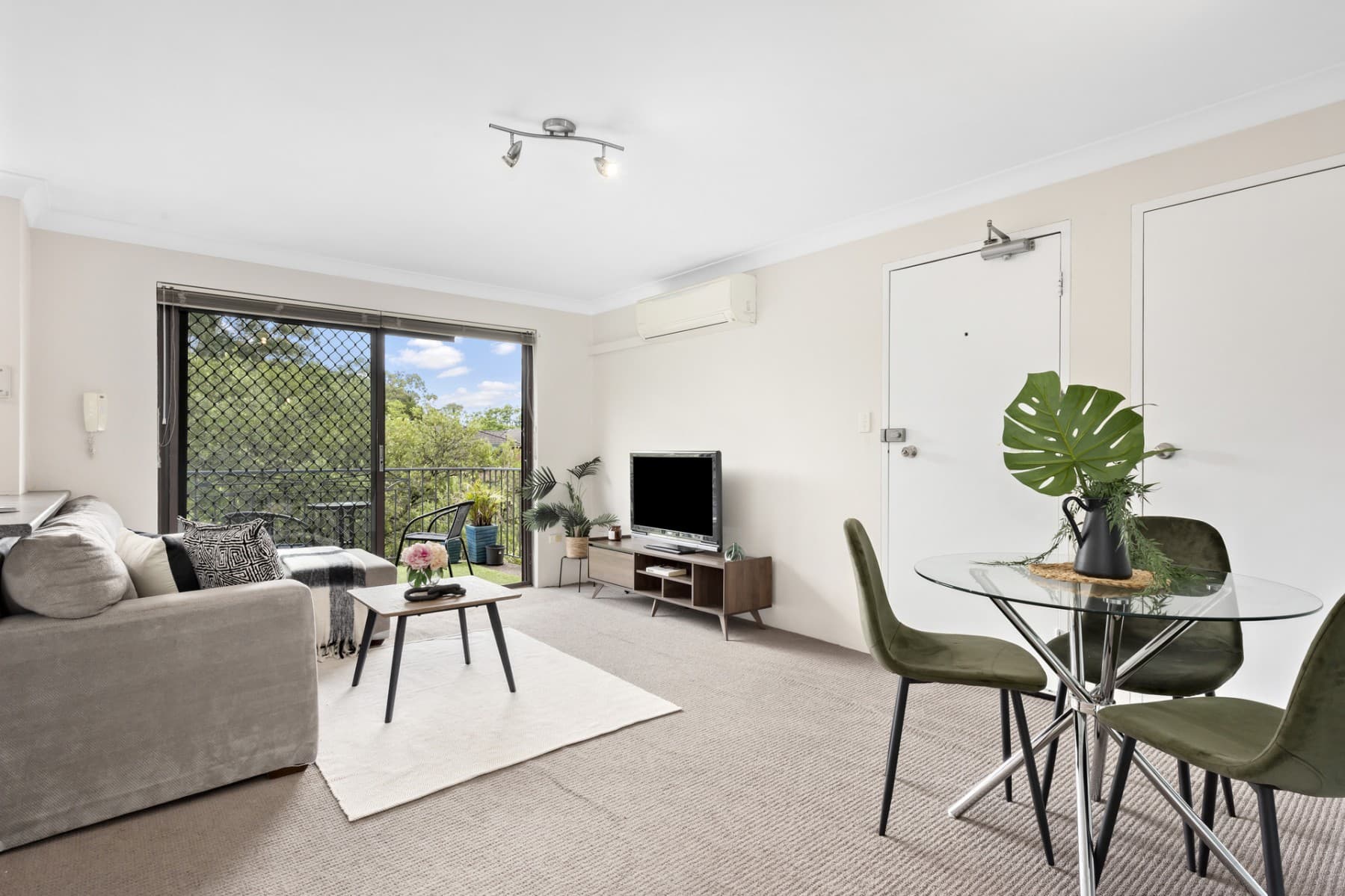 10/3-9 Isabella Street, North Parramatta - Thumbnail 2