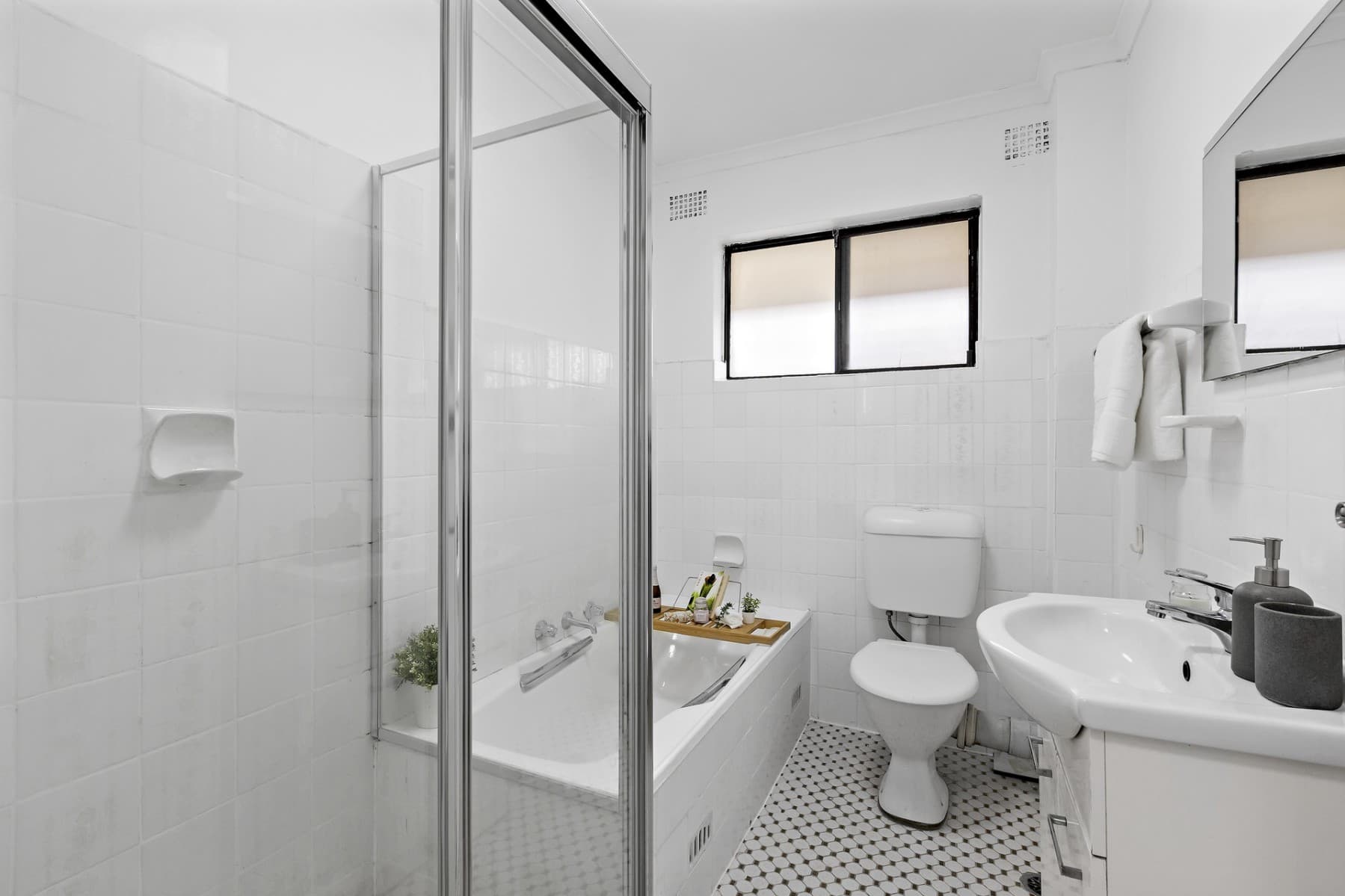 8/66 Prospect Street, Rosehill - Thumbnail 6