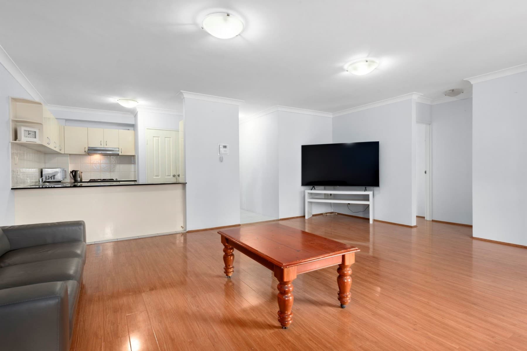1/30-32 Fifth Avenue, Blacktown - Thumbnail 3