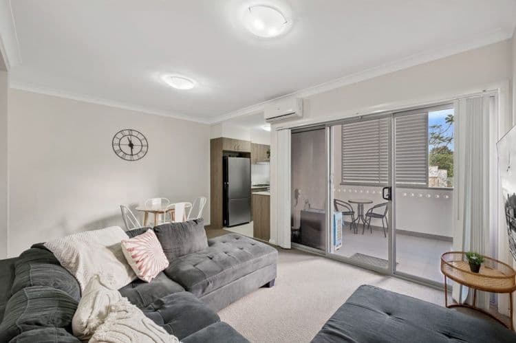 38/48-52 Warby St, Campbelltown - Thumbnail 2