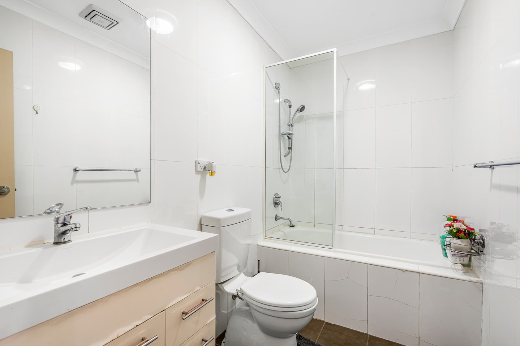 2/268-270 Railway Terrace, Guildford - Thumbnail 7