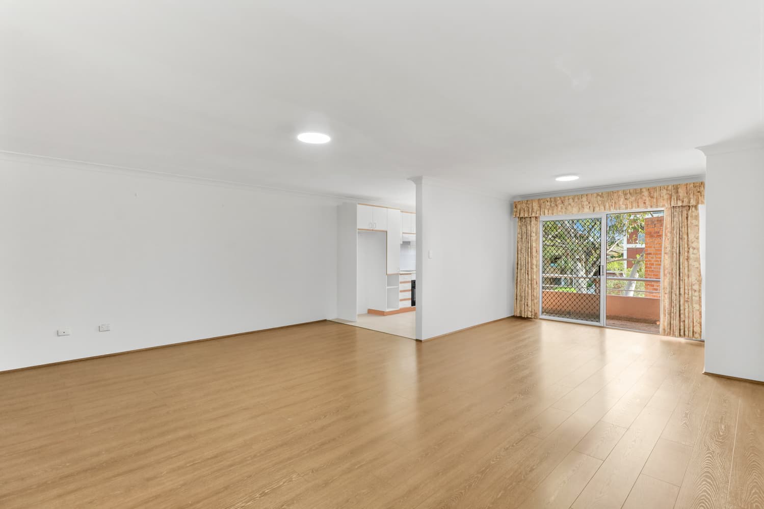 11/23-25 Priddle Street, Westmead - Image 1