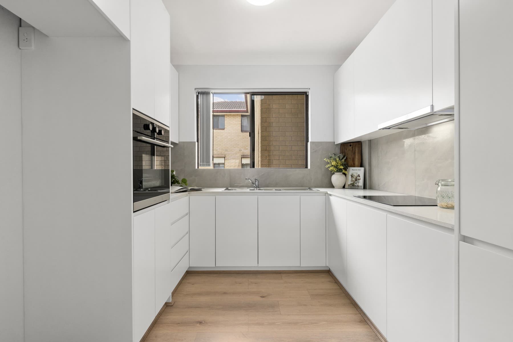 8/27 Wigram Street, Harris Park - Thumbnail 3