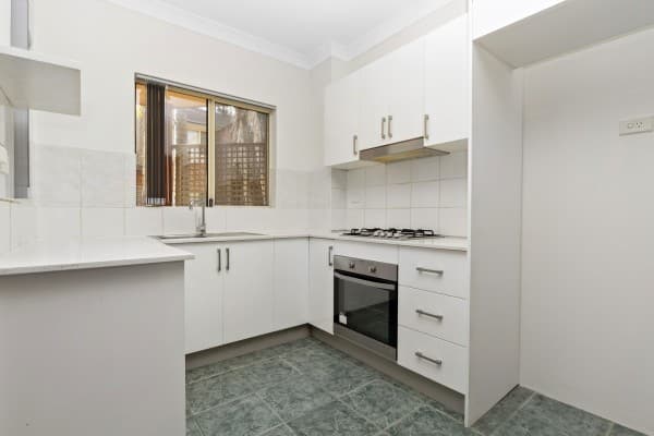 13/221-223 Dunmore Street, Pendle Hill - Thumbnail 8