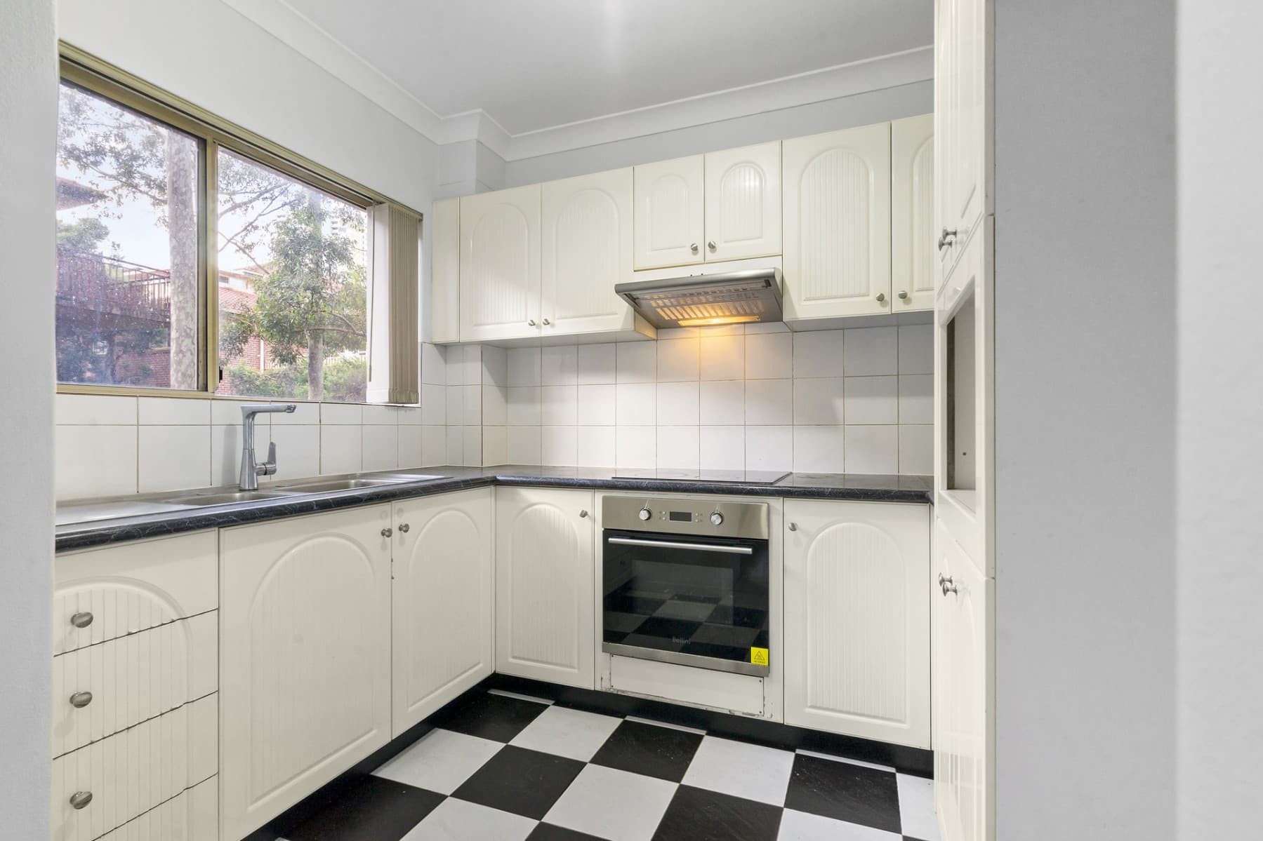 12/14-16 Lennox Street, Parramatta - Thumbnail 3