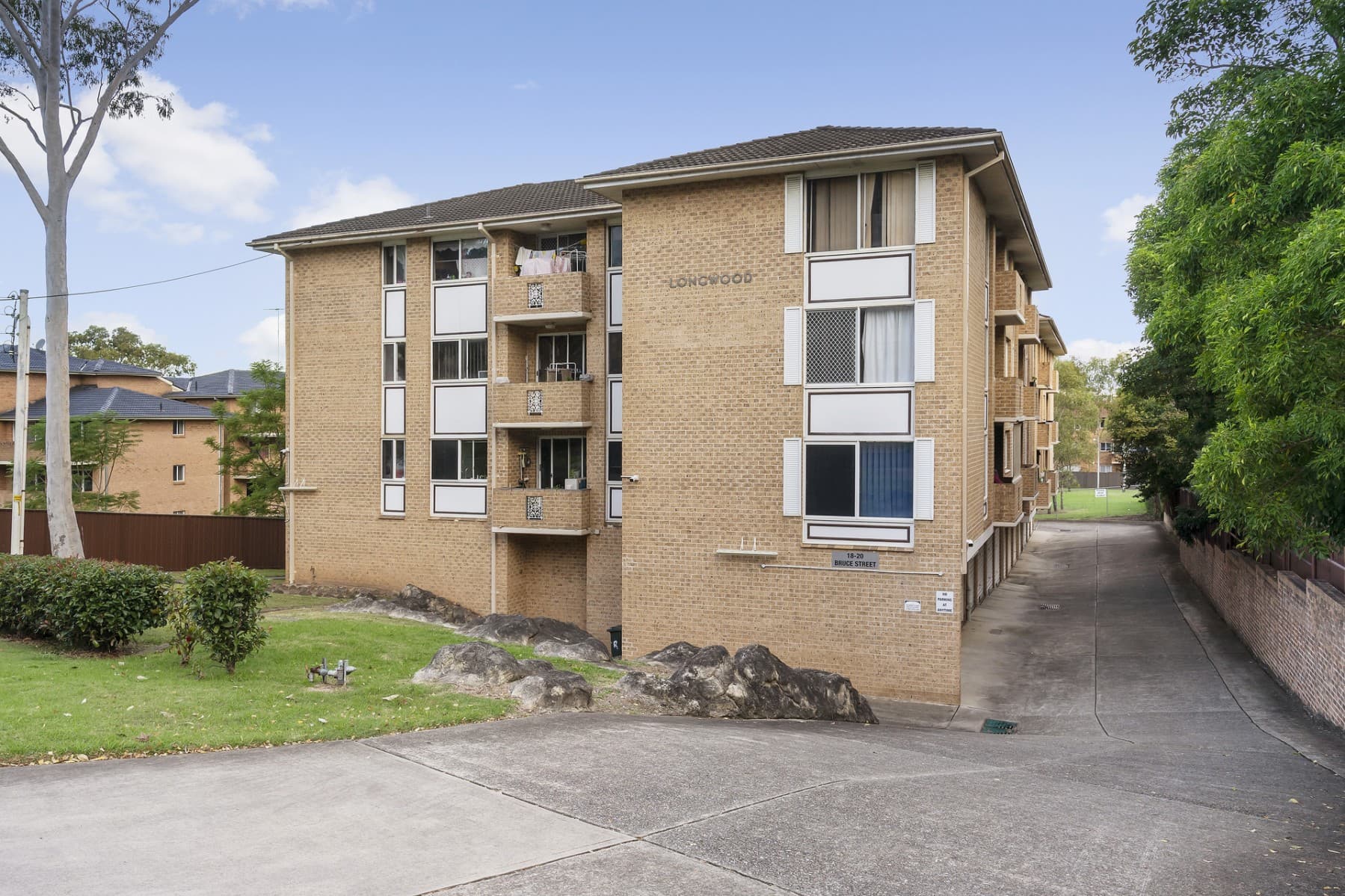 18/18 Bruce Street, Blacktown - Thumbnail 2