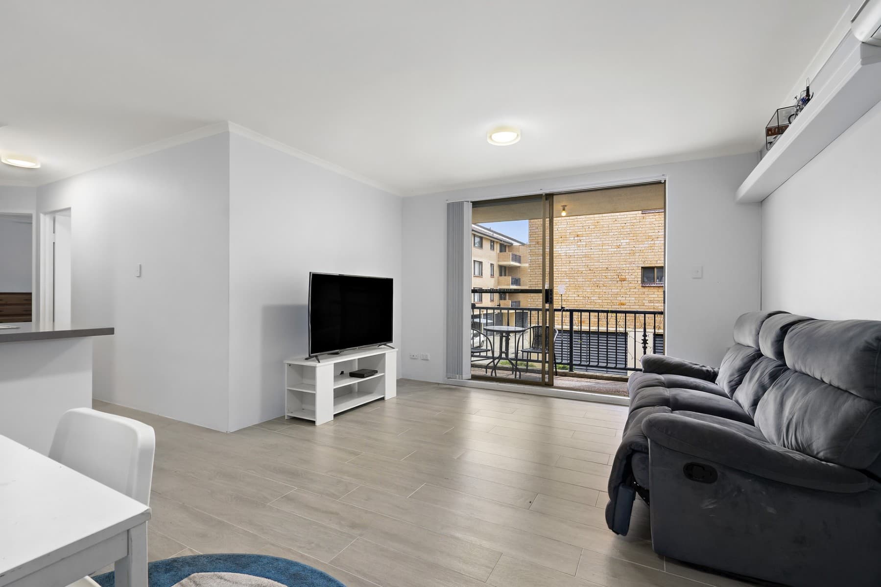 27/7 Griffiths Street, Blacktown - Thumbnail 2
