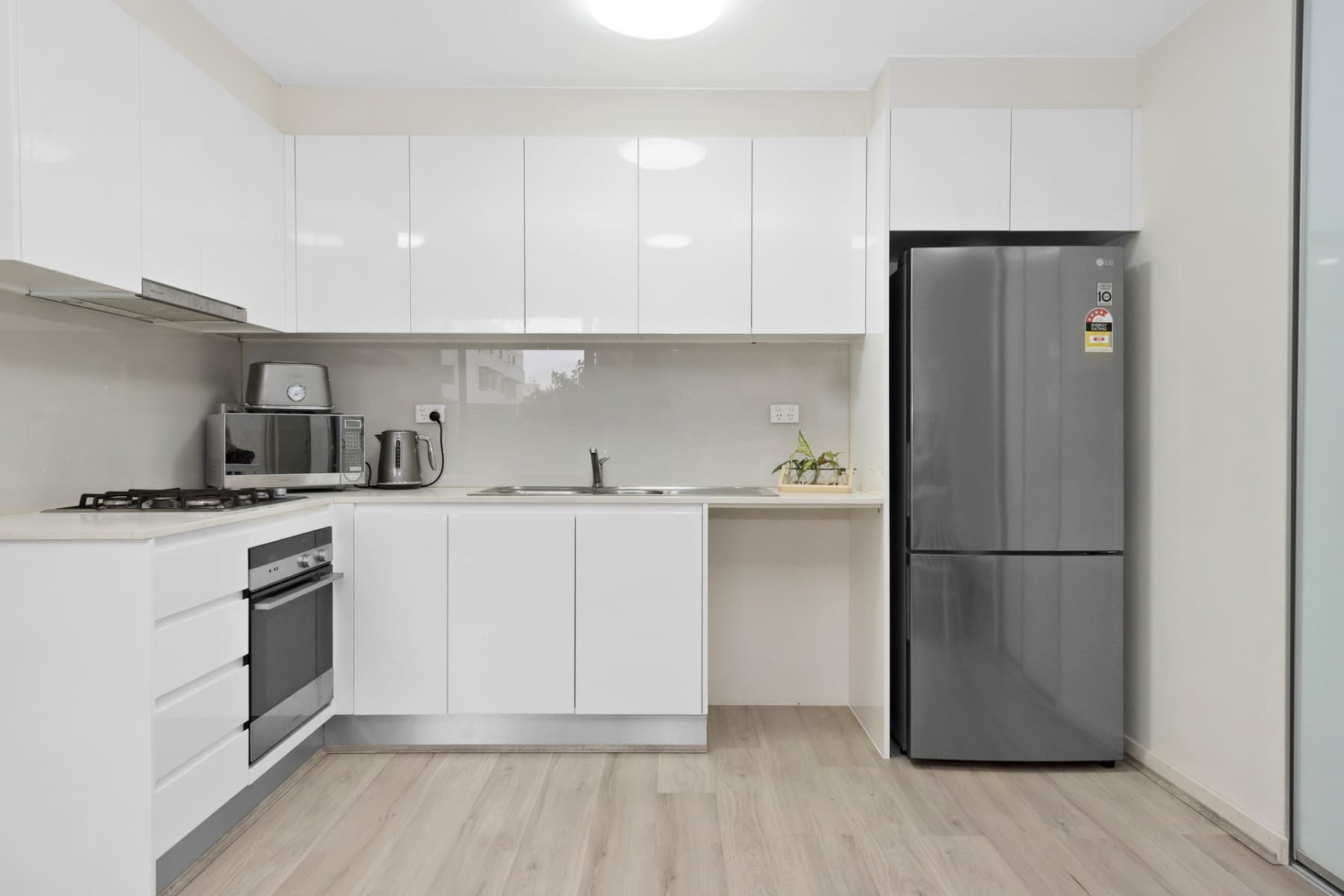 110/3 Weston Street, Rosehill - Thumbnail 7