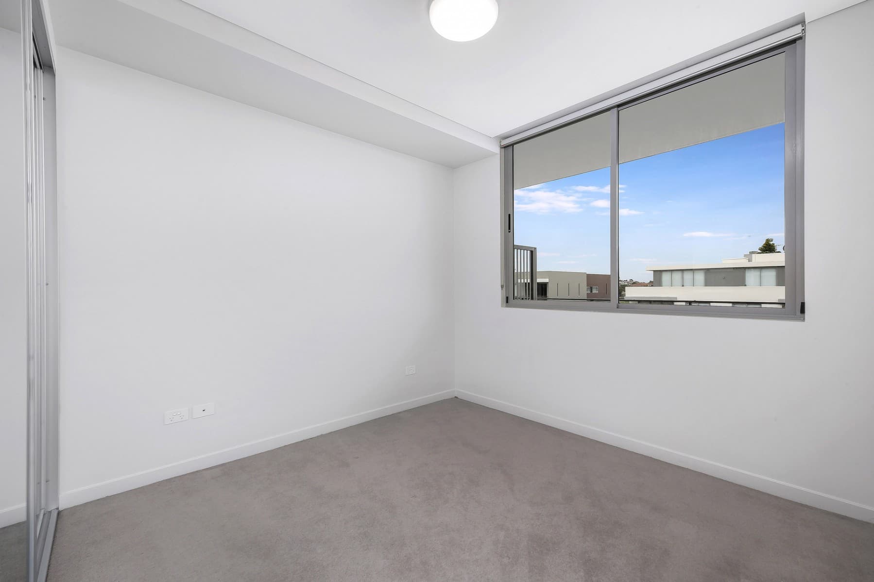 803/24 Dressler Court, Merrylands - Thumbnail 5