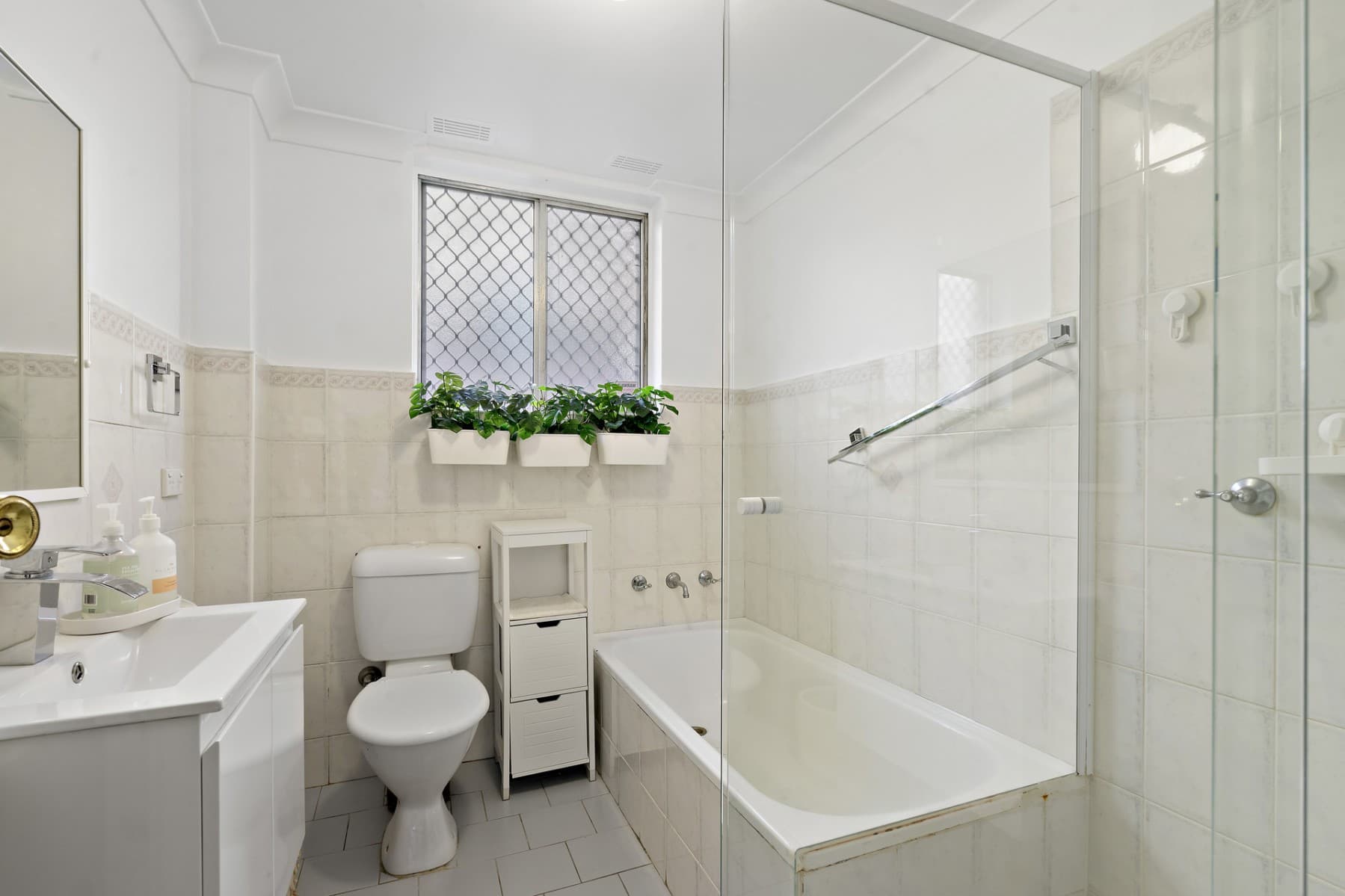 1/16 Bellevue Street, North Parramatta - Thumbnail 2