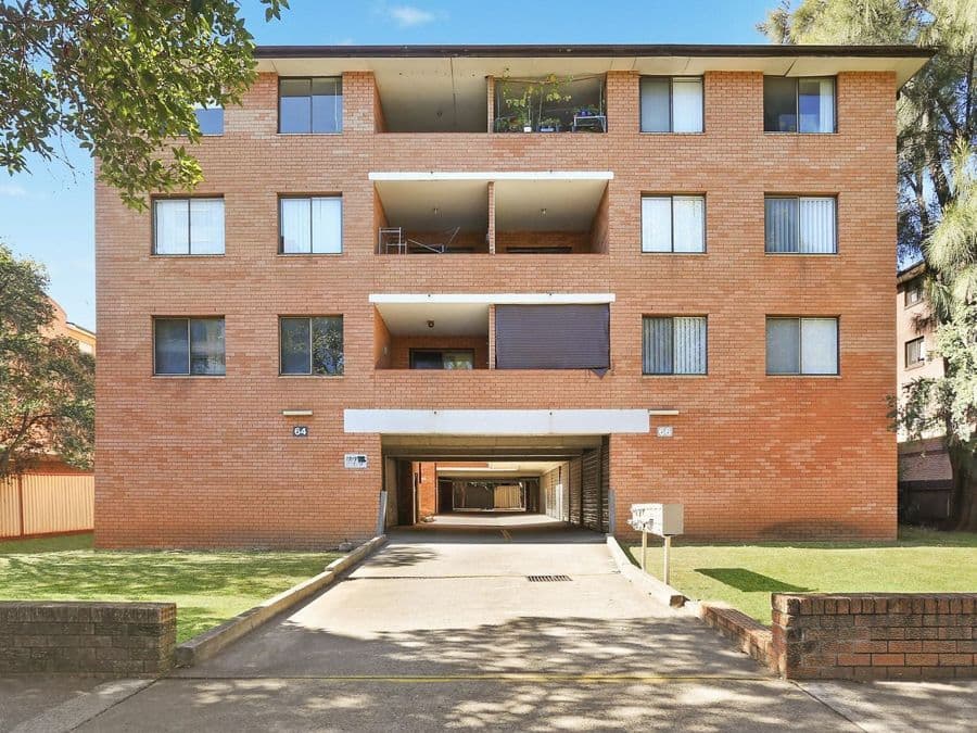 10/64-66 Castlereagh Street, Liverpool - Image 1