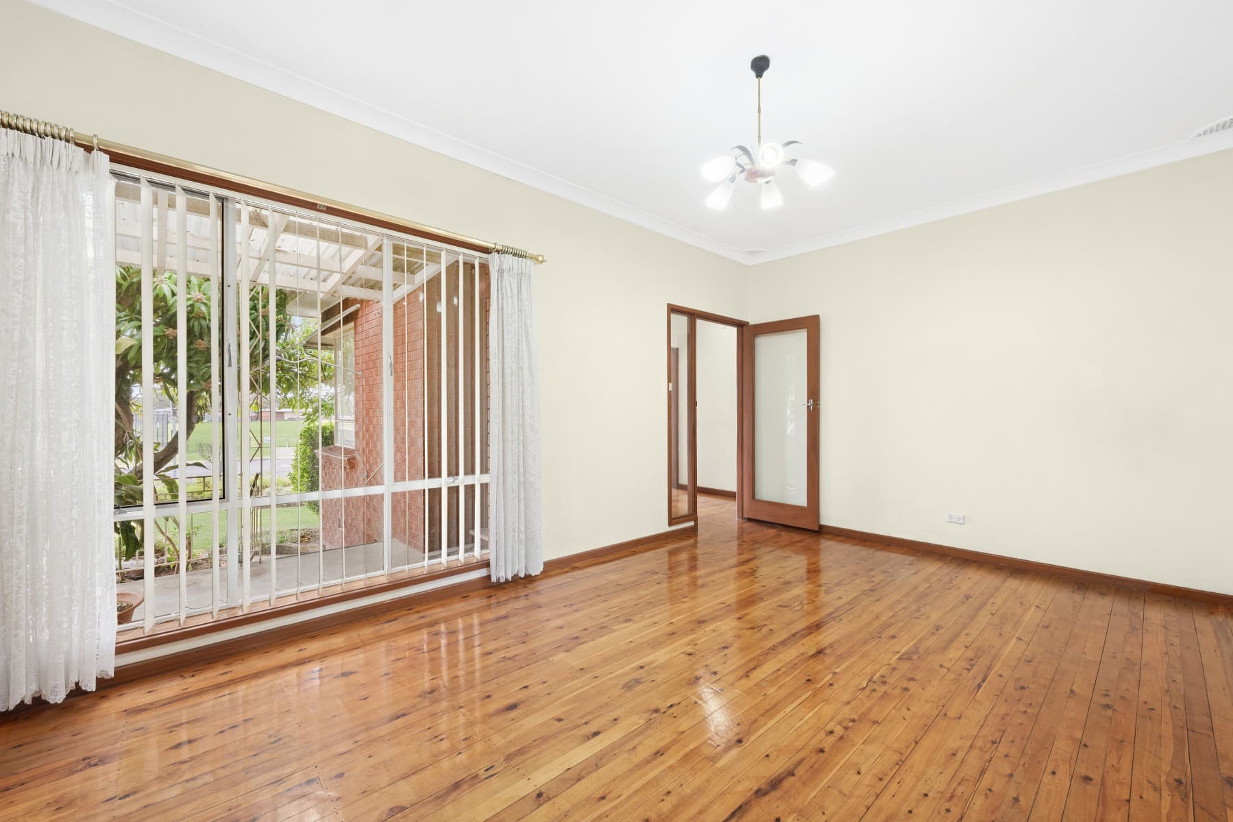 12 Fairmount Street, Merrylands - Thumbnail 5