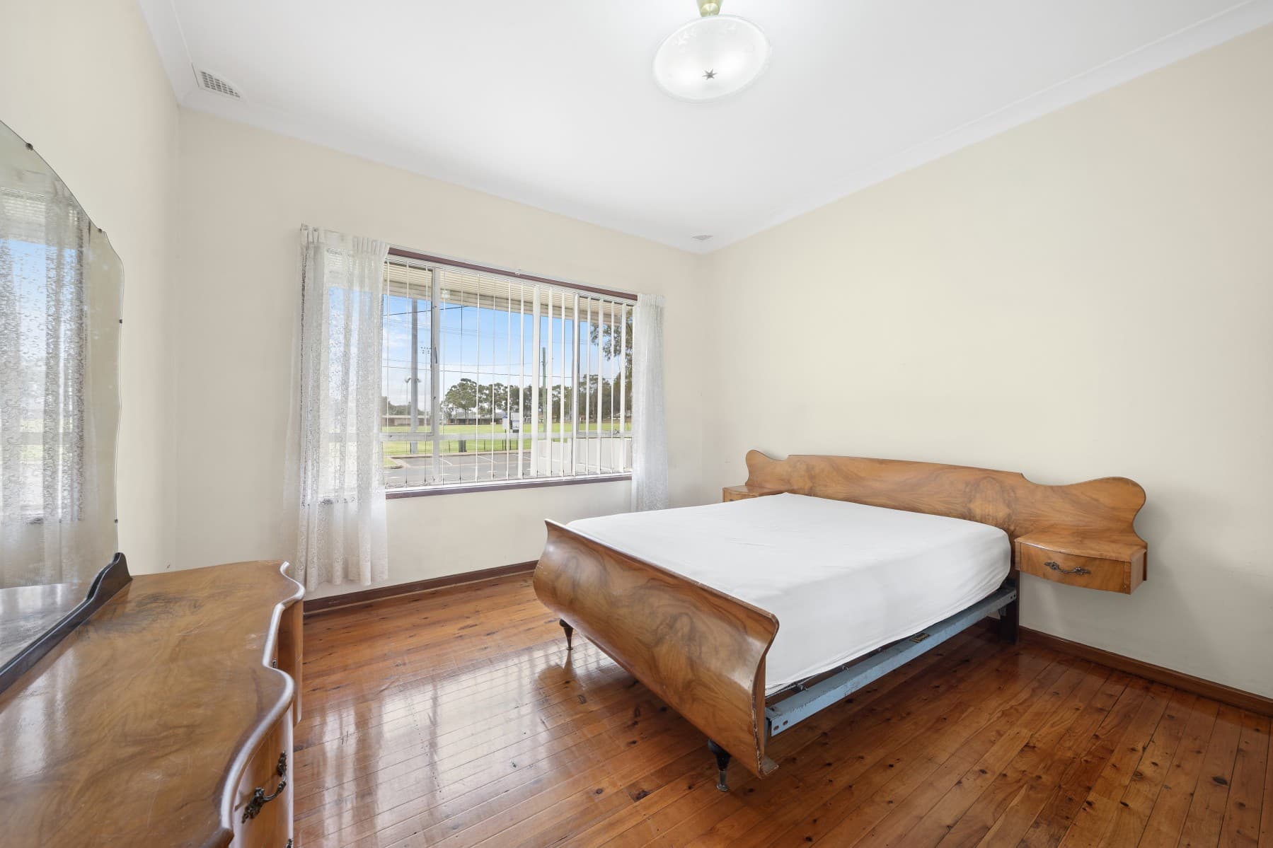 12 Fairmount Street, Merrylands - Thumbnail 8