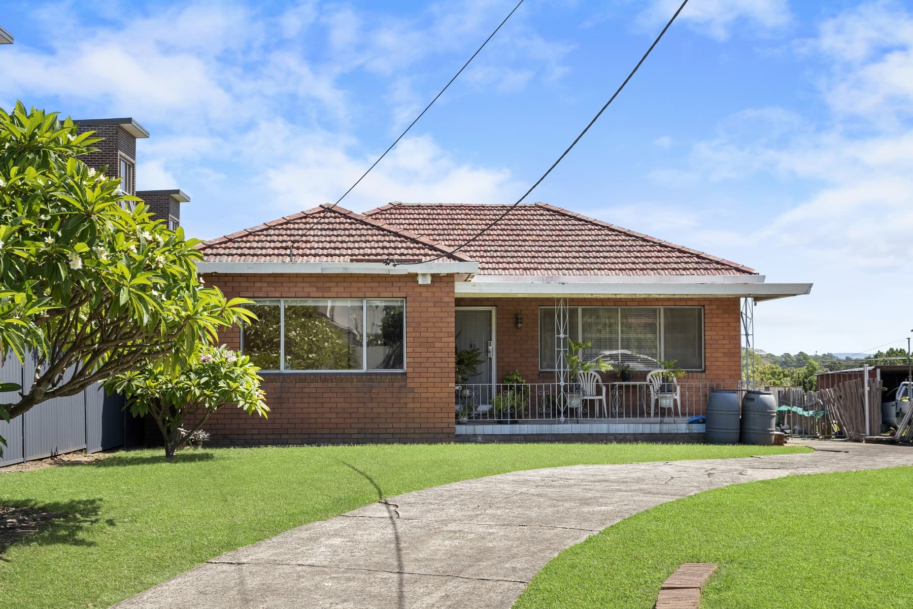 524-528 Woodville Road, Guildford - Thumbnail 4