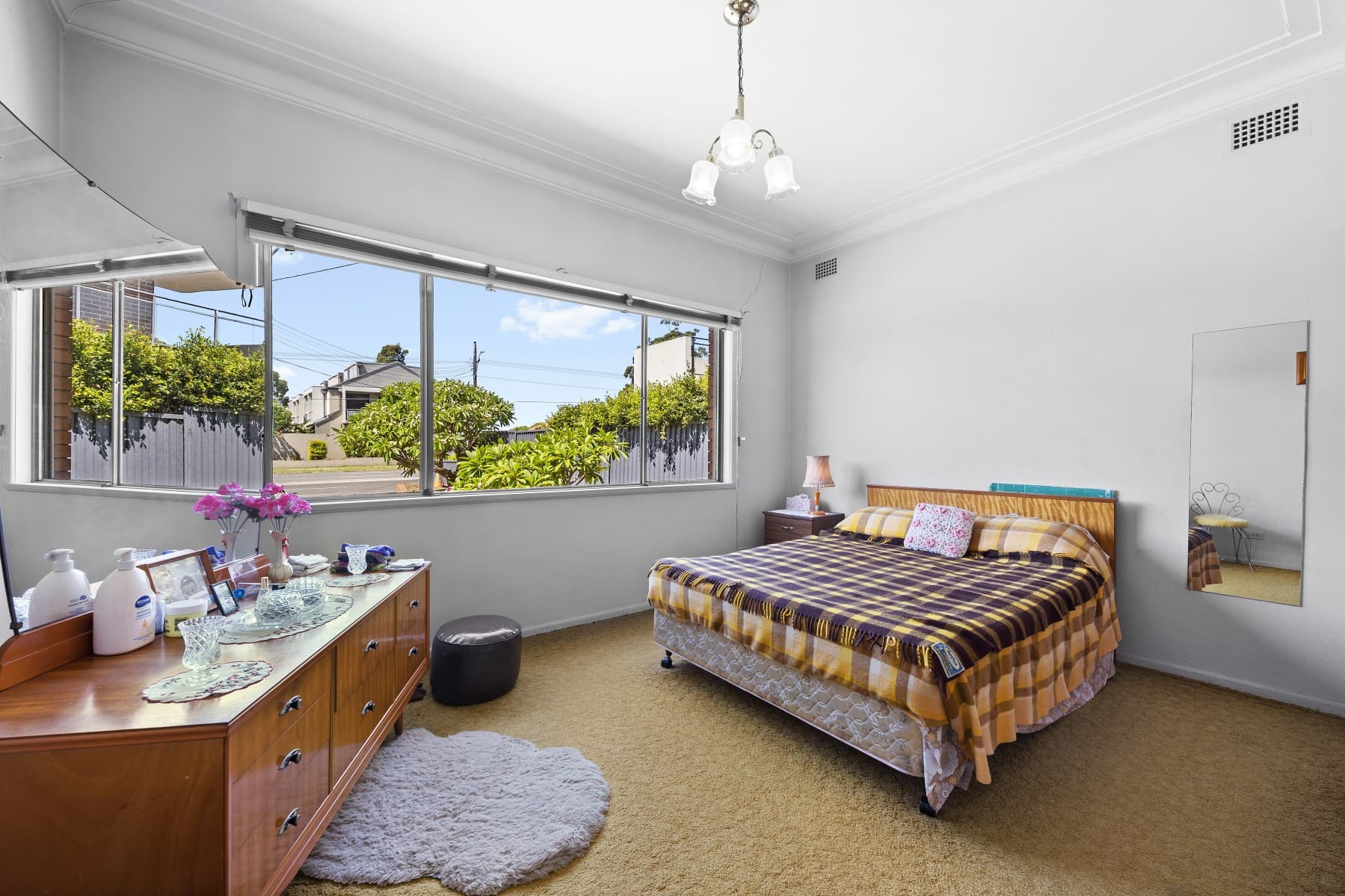524-528 Woodville Road, Guildford - Thumbnail 6