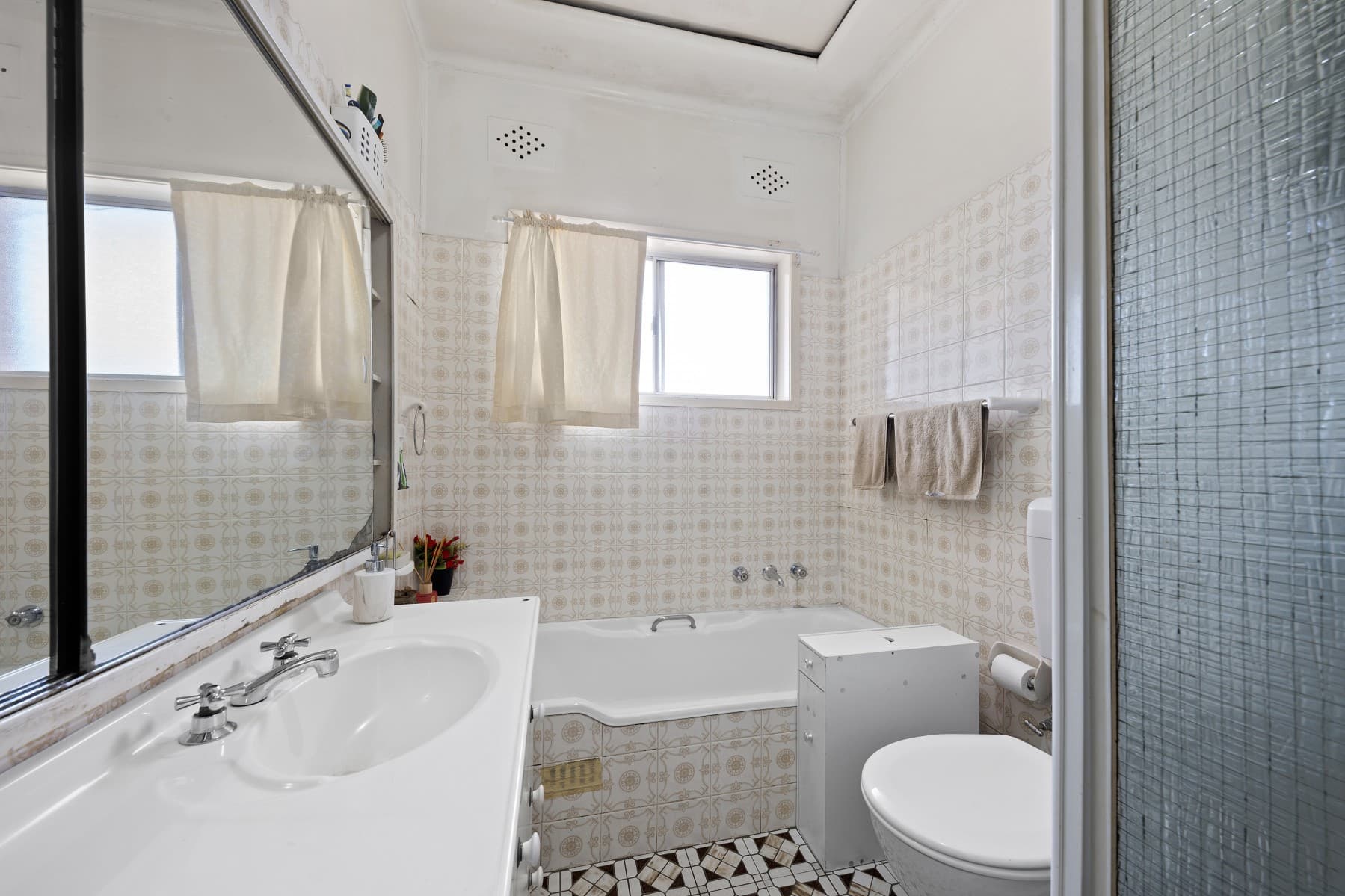 73 Salisbury Road, Guildford - Thumbnail 5