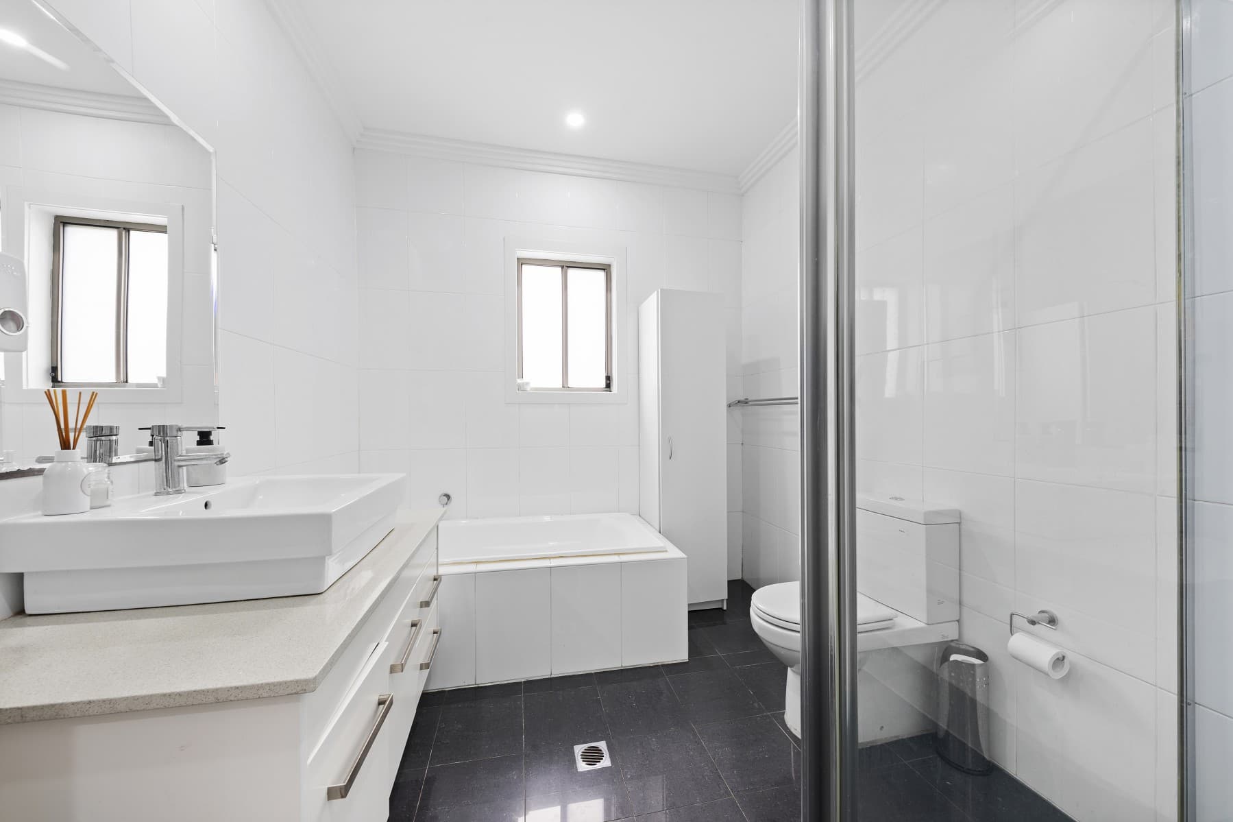 85 Dennistoun Avenue, Guildford - Thumbnail 5