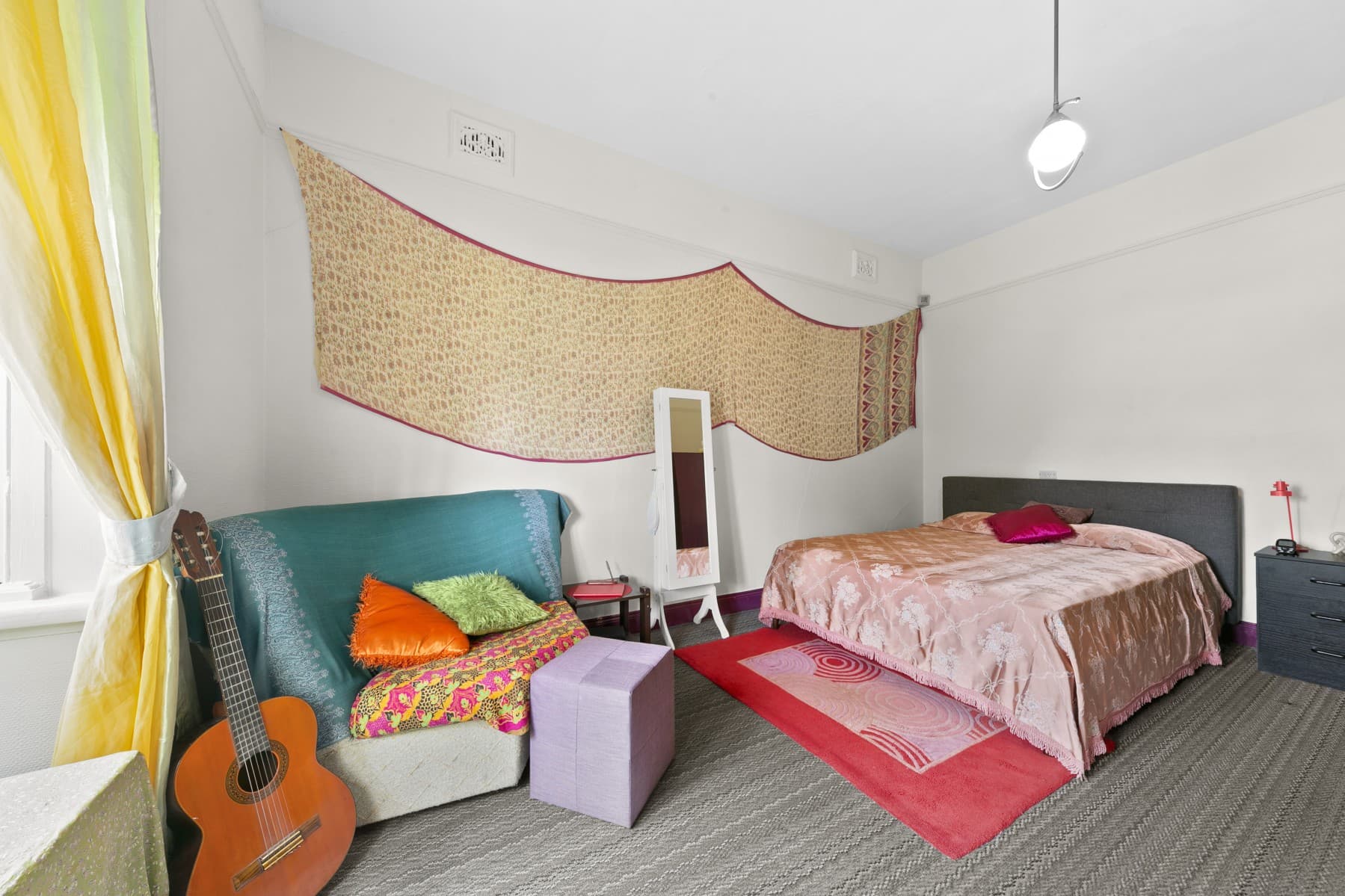 54 Woodstock Street, Guildford - Thumbnail 8