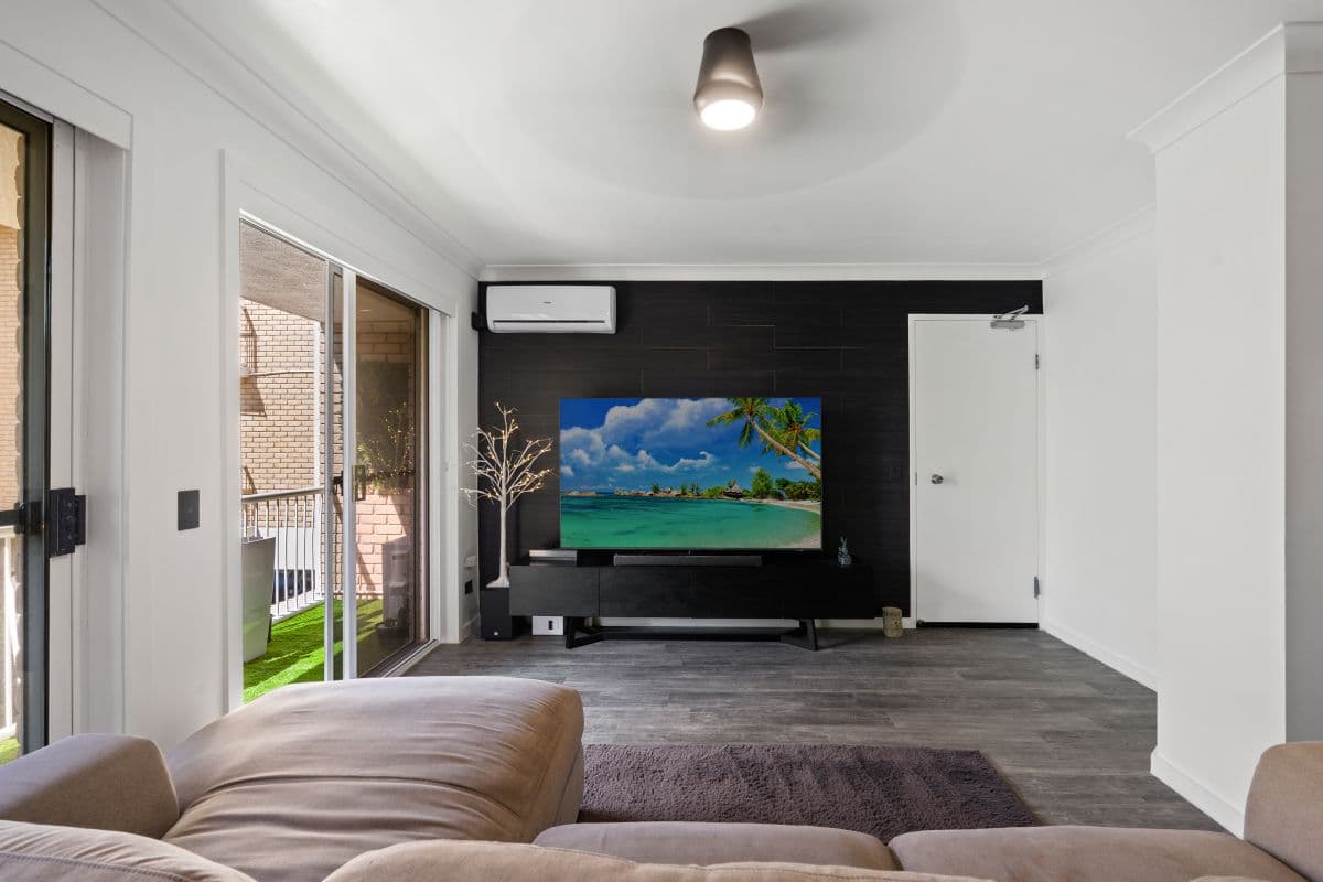 7/16 Whitby Street, Southport QLD 4215, Southport - Thumbnail 5