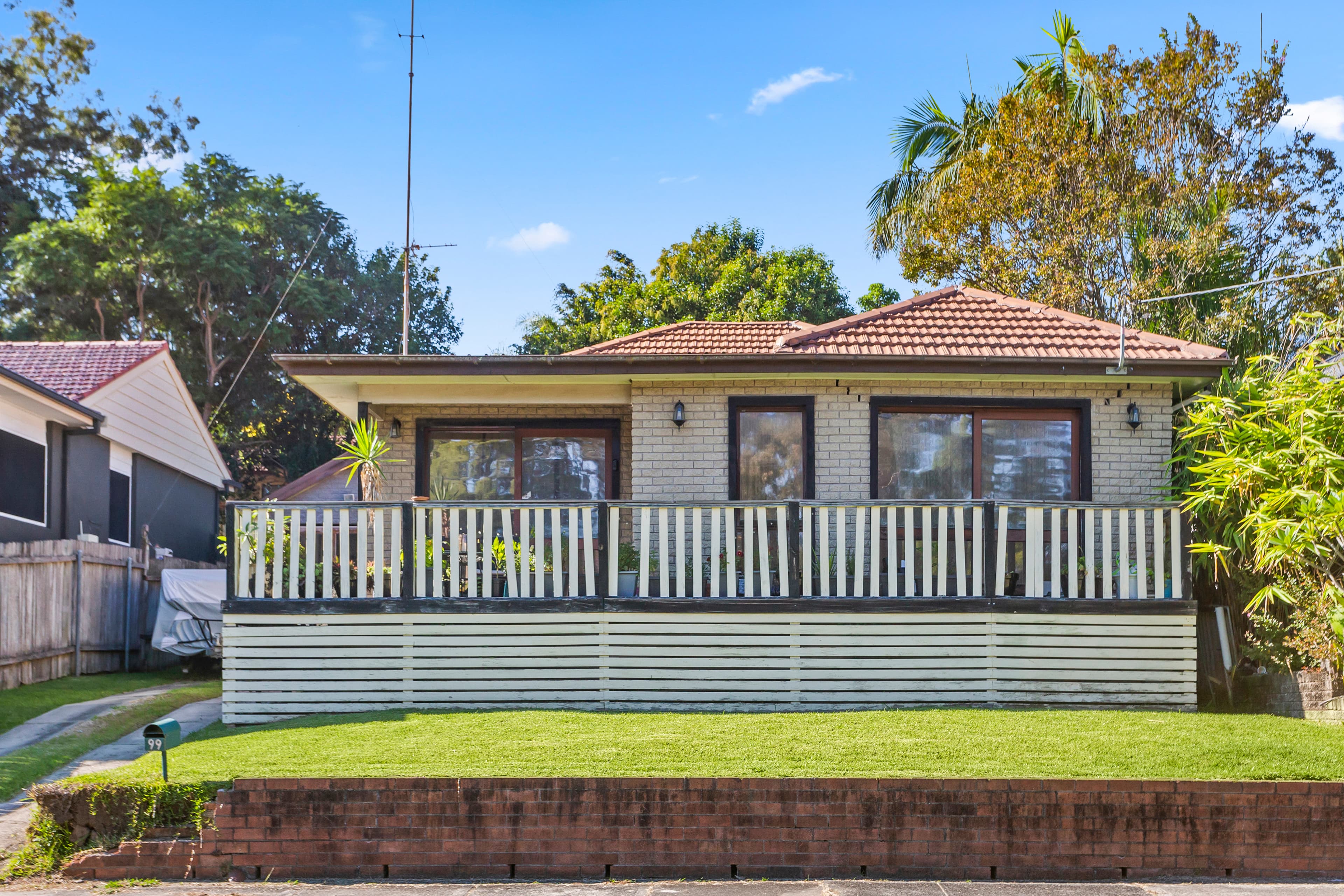 99 Prince Edward Drive, Dapto, Dapto - Image 1