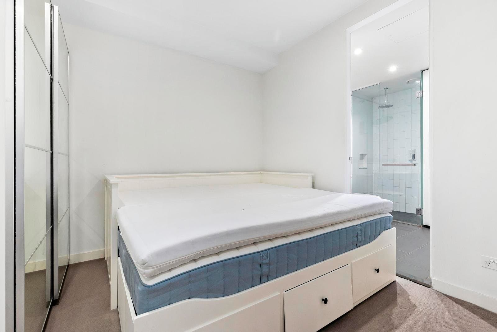 402/227 Toorak Road West South Yarra VIC 3141, West South Yarra - Thumbnail 7