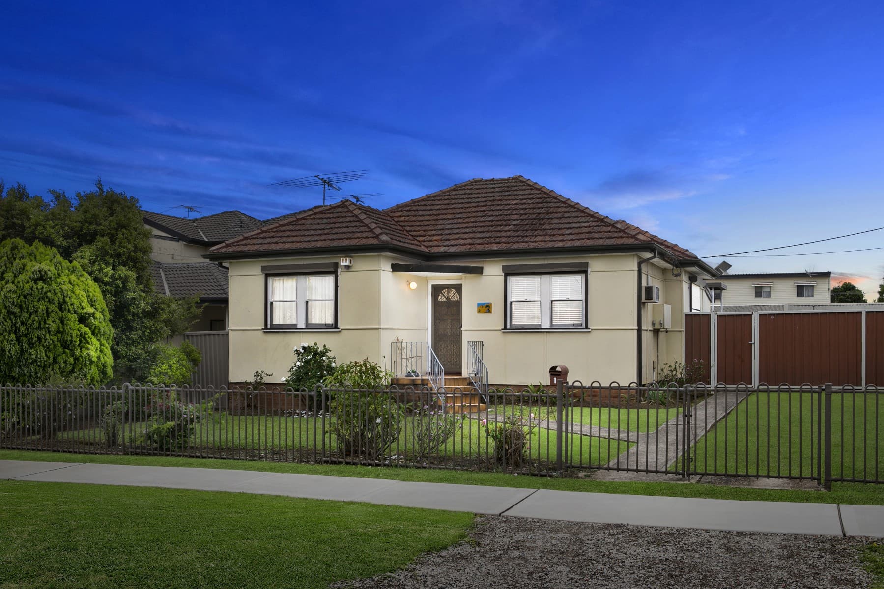 1 Cross Road, Merrylands - Image 1
