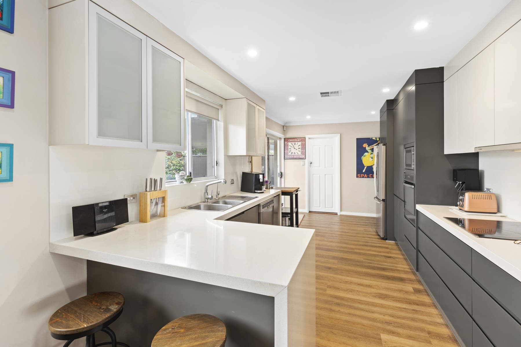 10 Damien Avenue, Greystanes - Thumbnail 2