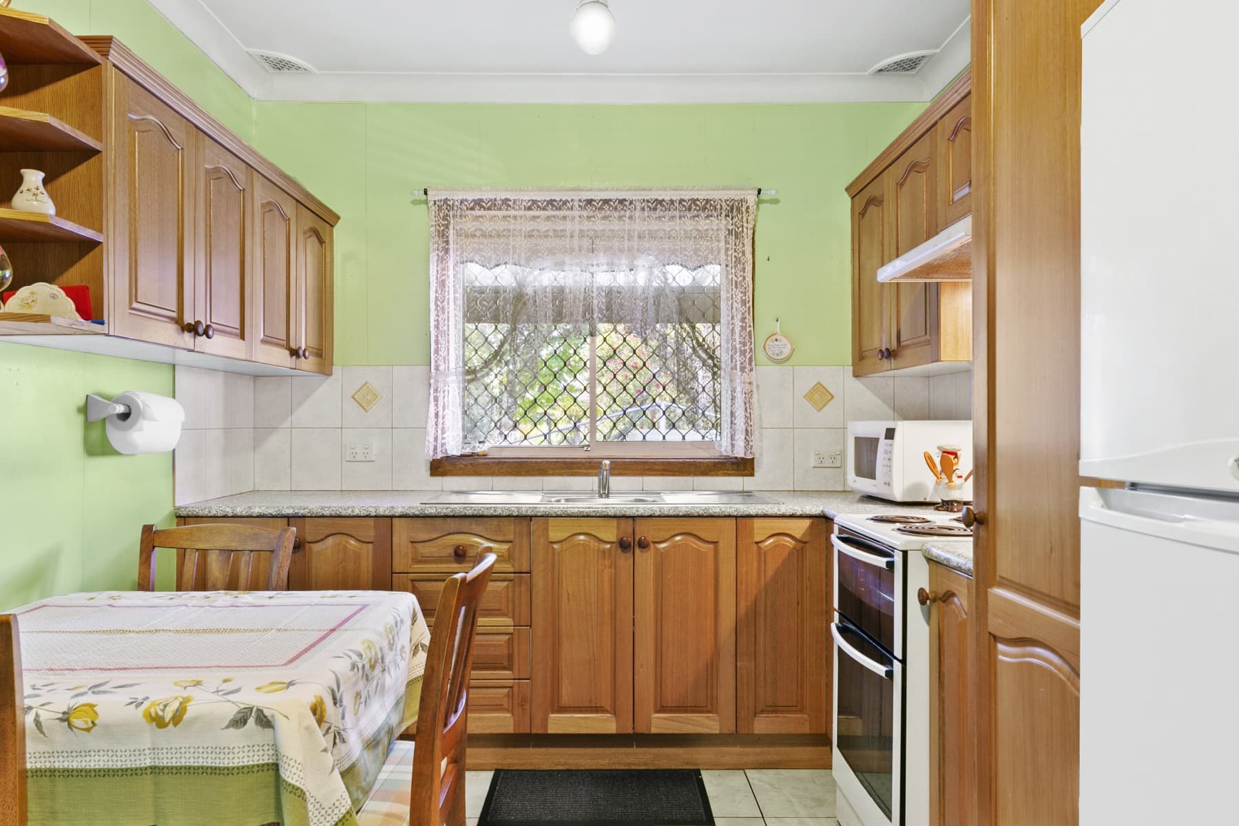 120 Jersey Road, South Wentworthville - Thumbnail 2