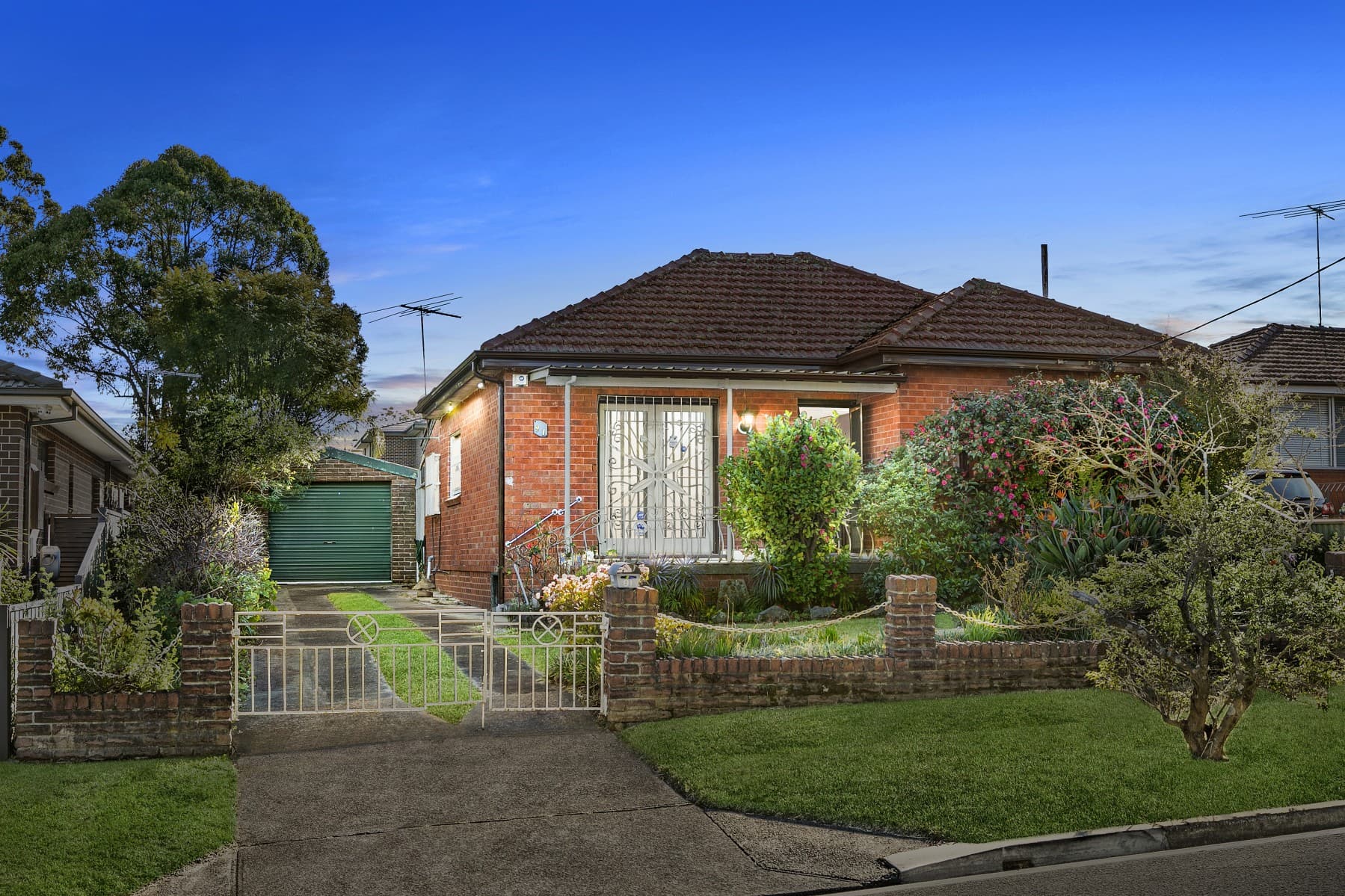 91 Henry Street, Guildford - Image 1