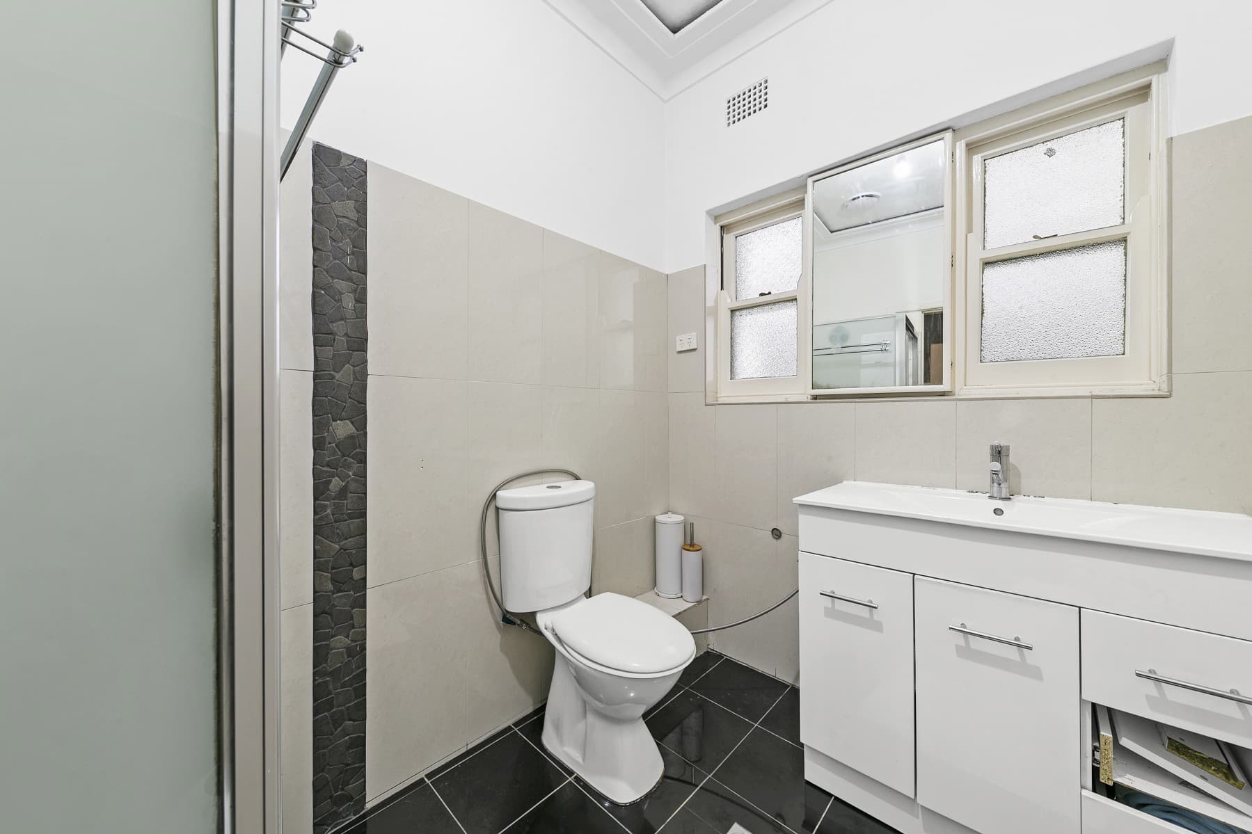 82 Myall Street, Merrylands - Thumbnail 7