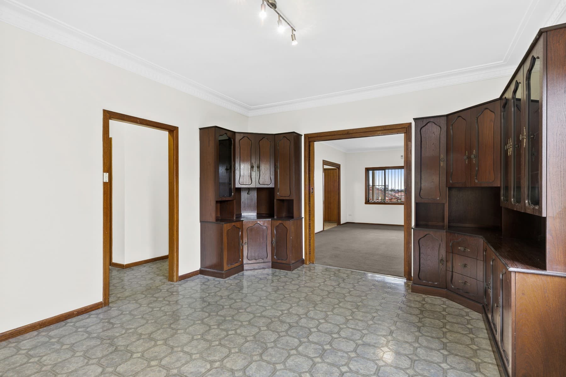 111 Braeside Road, Greystanes - Thumbnail 5